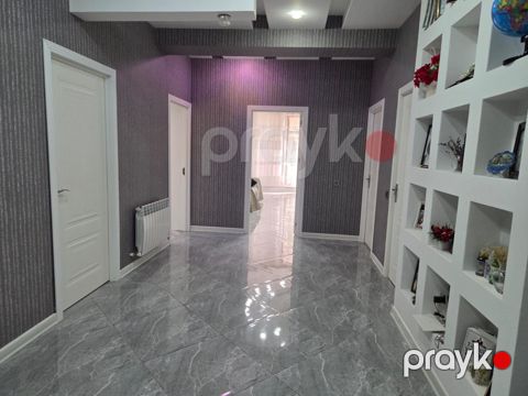 Satılır 3 otaqlı yeni tikili 157 m² — Bakı