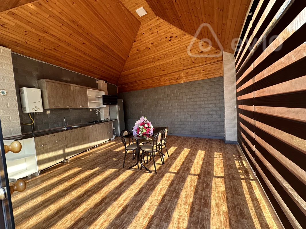 5 otaqlı həyət evi, 260 m², Şüvelan bağlar massivi — Ev, villa, Bakı (3)