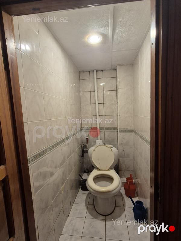 Satılır 2 otaqlı Bina evi menzil (Köhnə tikili), 50 m², 4-cü mikrorayon — Mənzil, Sumqayıt (11)