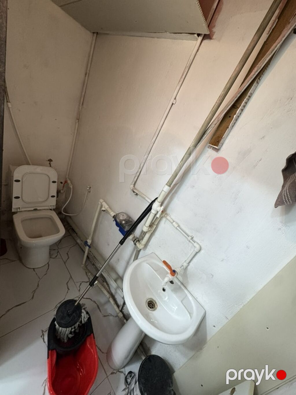İcarəyə obyekt Şerq Bazar üzbe uz Mebeller çıxardılacaq qıymetde — Əmlak, Masazır (5)
