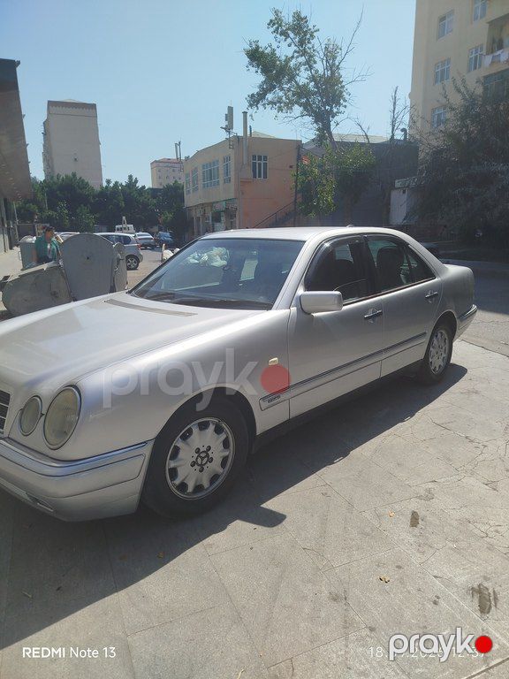 Mercedes E 230, 2.3 L, 1996 il, 323 523 km — Avtomobillər, Sumqayıt (10)