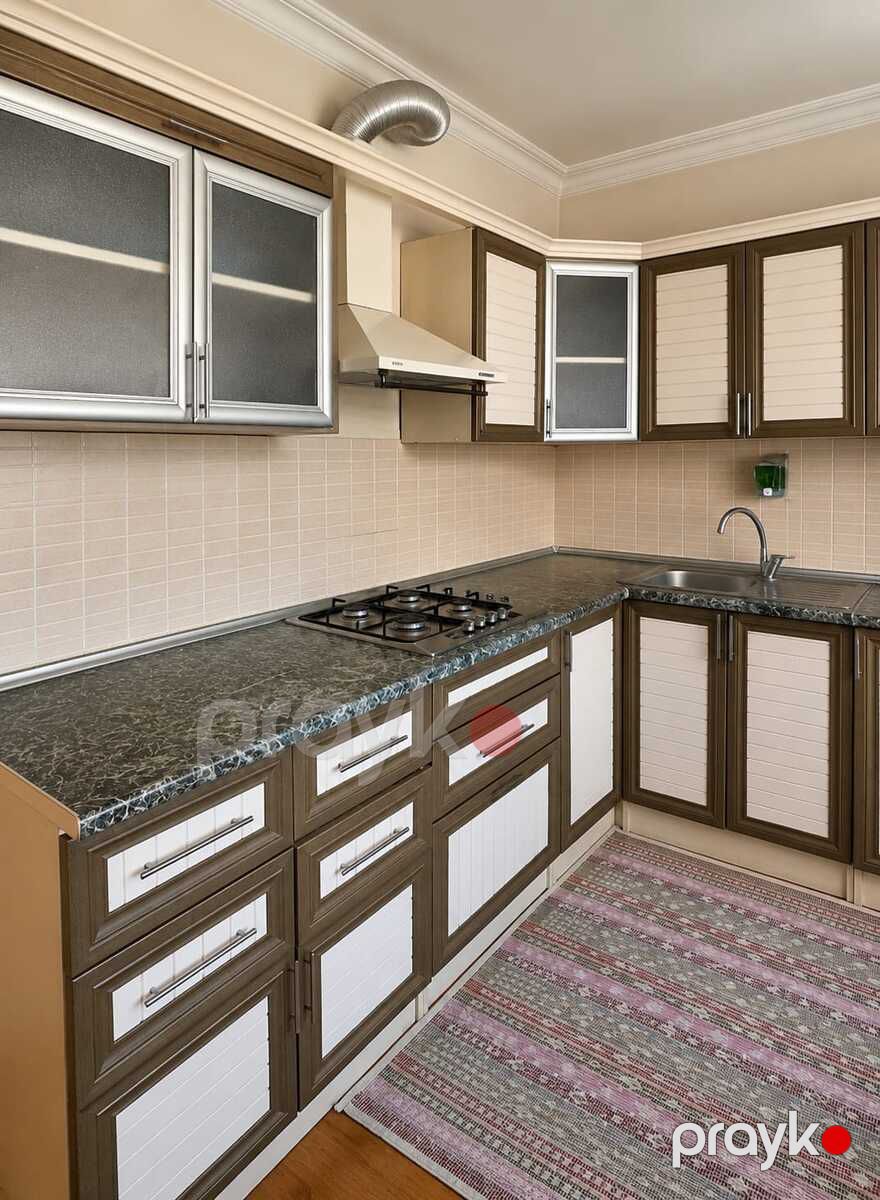 Satılır 5 otaqlı köhnə tikili 110 m² — Mənzil, Bakı (4)