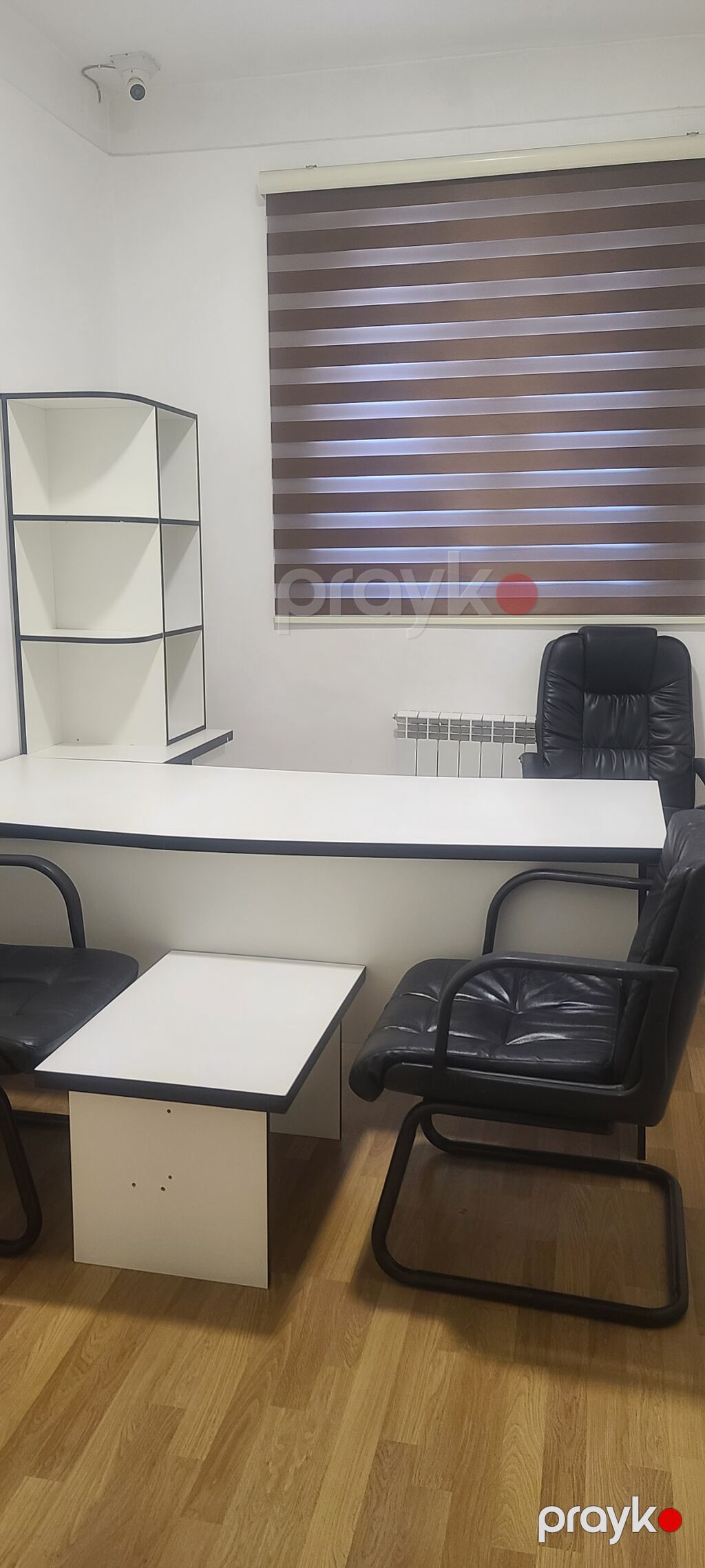 Ofis mebel dəsti Tərkibi: - Direktor masası – geniş iş səthi, qapalı — Ofis mebeli, Digah (6)