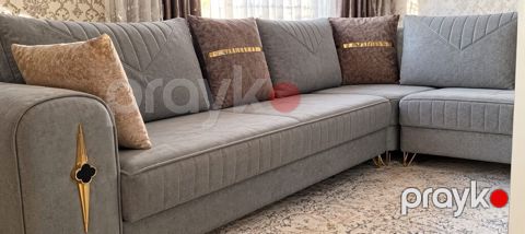 Divan satılır 400₼. açılır bazası var. Demək olar ki yenidir. Ünvan — Digah