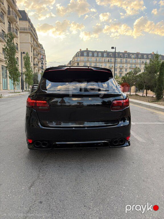 Porsche Cayenne Turbo, 4.8 L, 2012 il, 102 000 km — Avtomobillər, Bakı (2)