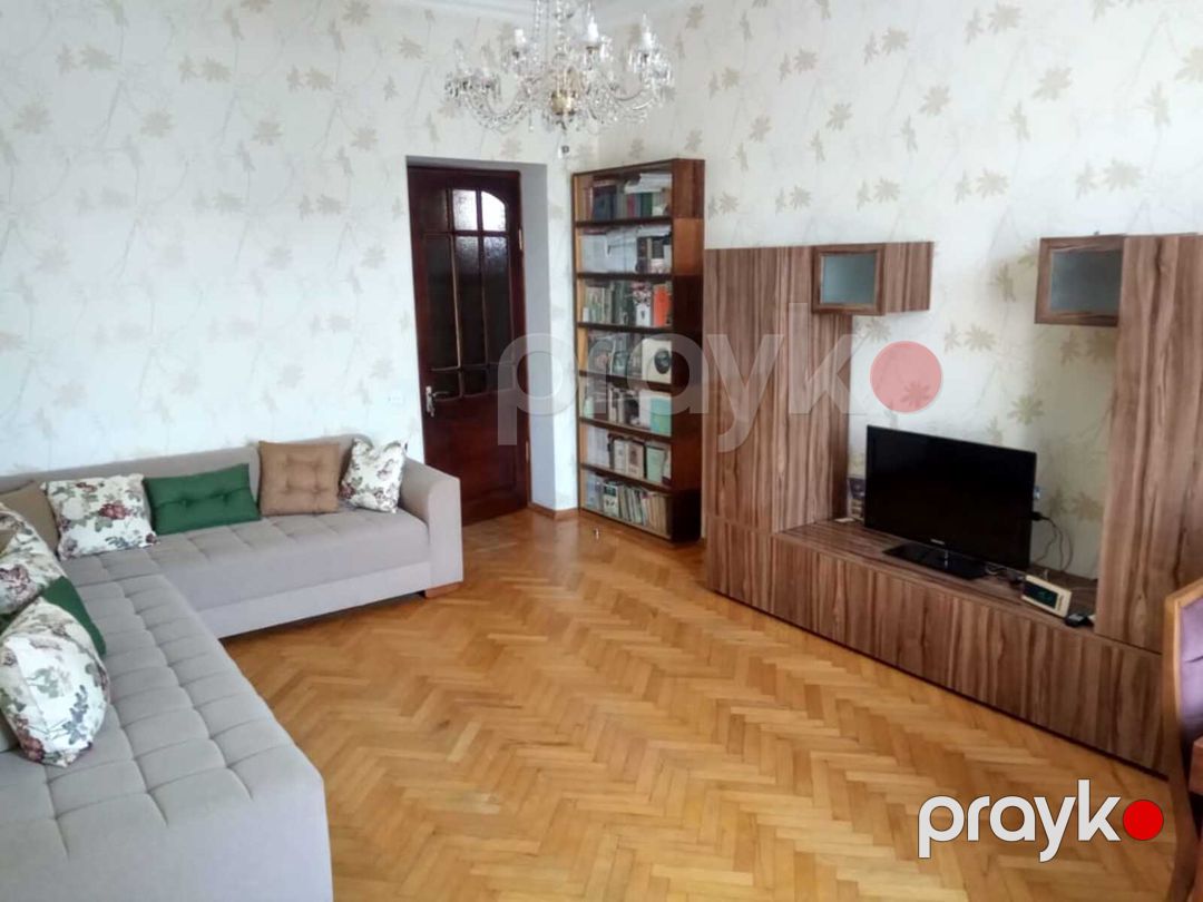 Satılır 2 otaqlı köhnə tikili 65 m² — Mənzil, Bakı (3)