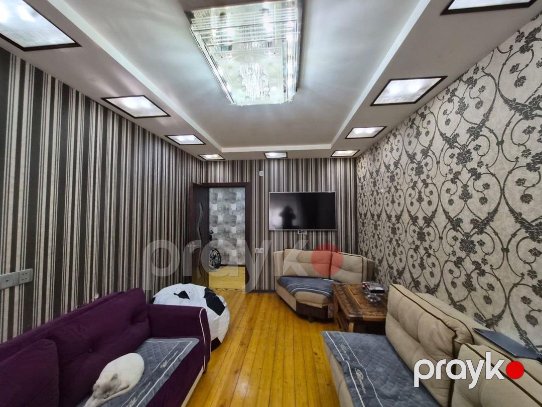 Satılır 4 otaqlı köhnə tikili 80 m² — Mənzil, Bakı (5)