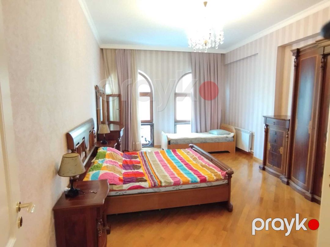 İcarəyə verilir 4 otaqlı yeni tikili 200 m² — Mənzil, Bakı (9)