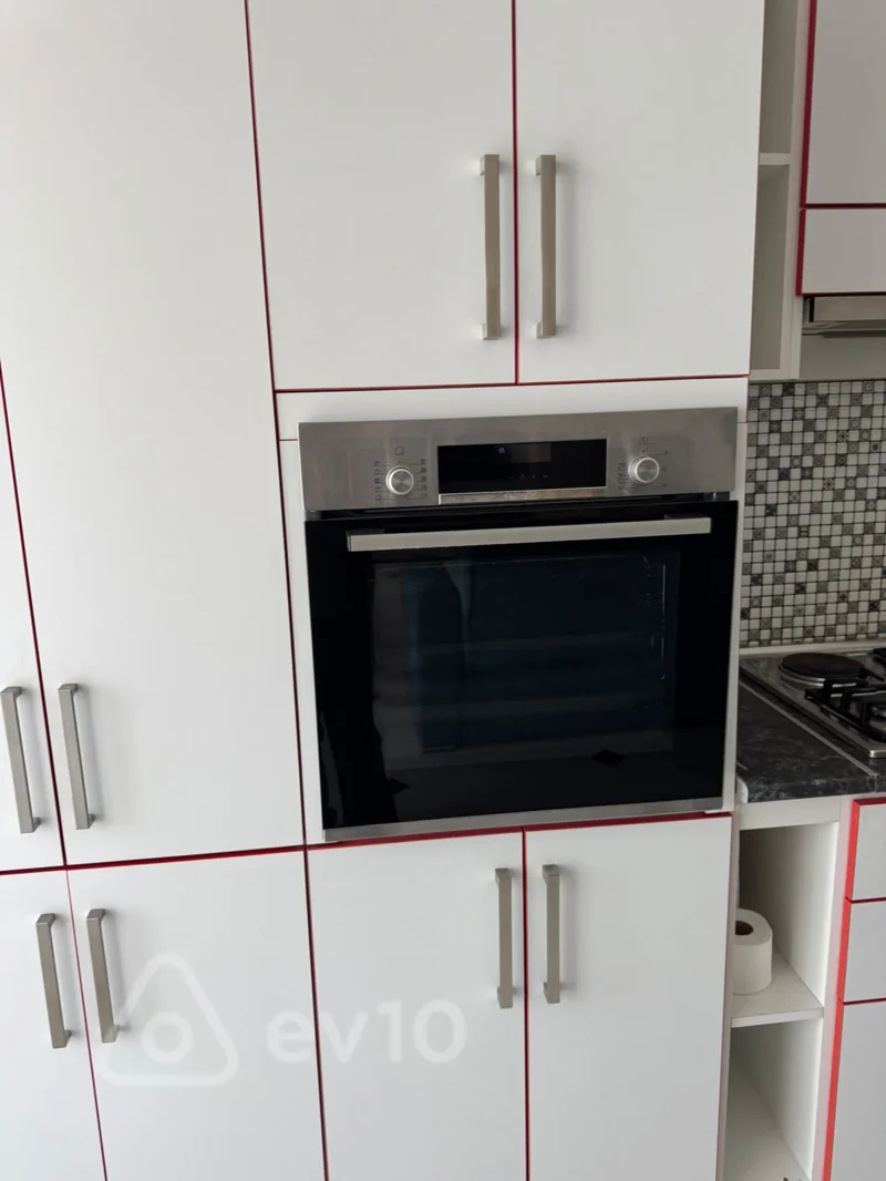 3 otaqlı mənzil, 120 m², Bakı, X.Şuşinski küç. 35 — kirayə — Mənzil, Bakı (12)