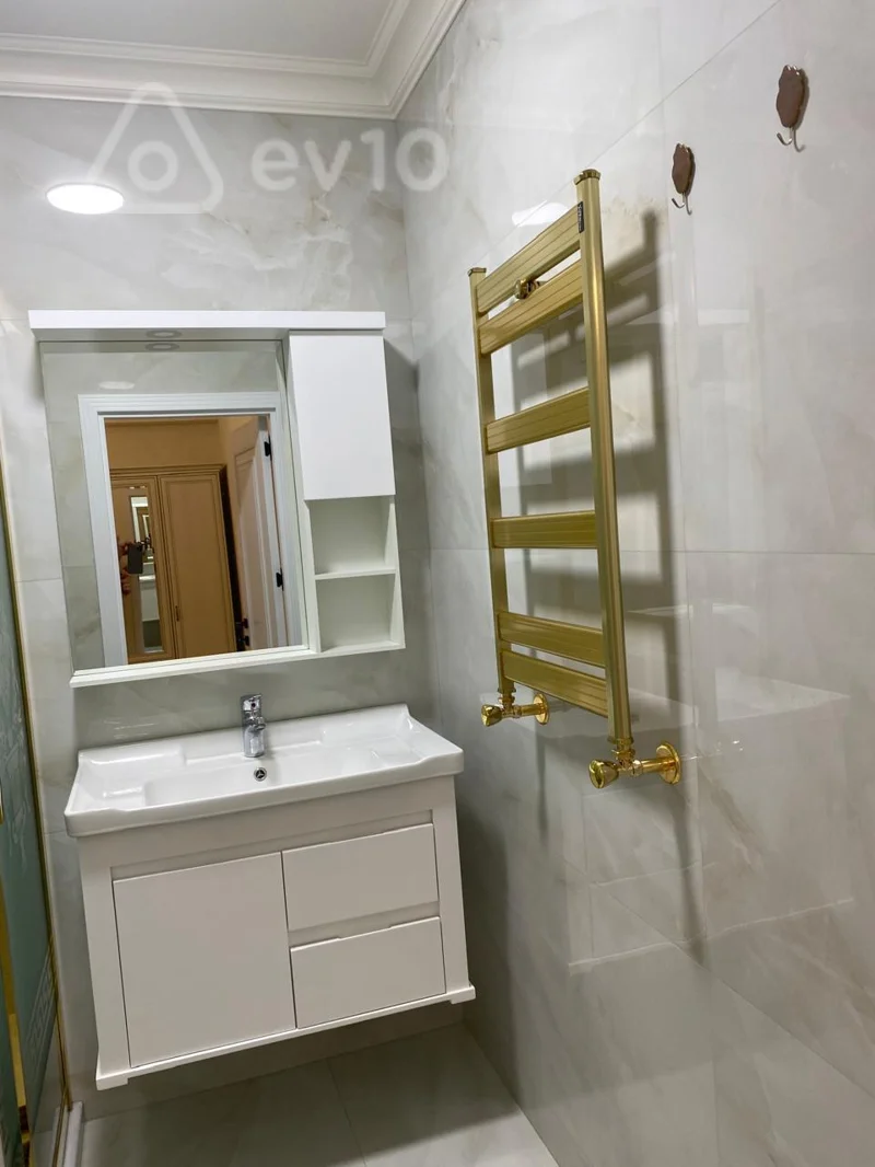 3 otaqlı mənzil, 125 m², Bakıxanov qəsəbəsi — kirayə — Mənzil, Bakı (11)