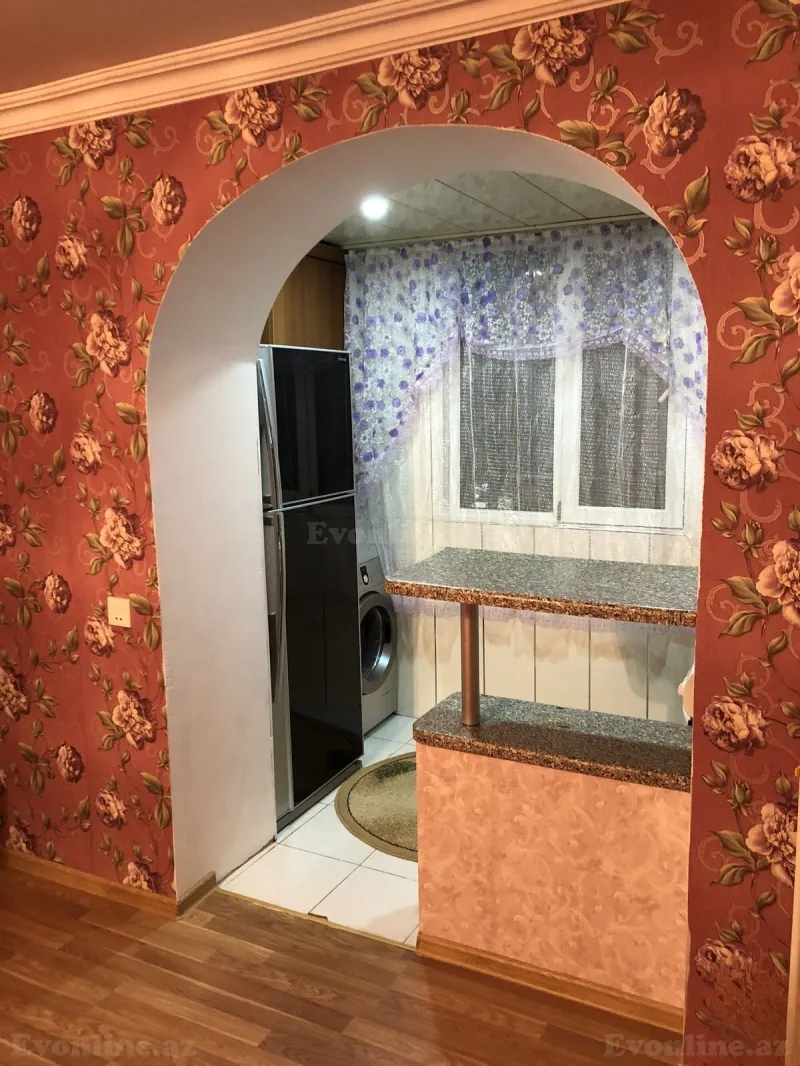 Kirayə verilir 1 otaqlı Mənzil Köhnə tikili 40 m² Bakı, Yasamal r., Elmlər Akademiyası m — Mənzil, Bakı (6)