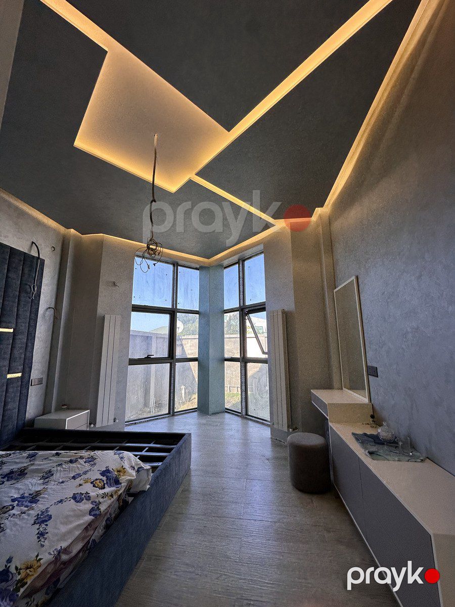 Satılır 5 otaqlı həyət evi/bağ evi 250 m² — Ev, villa, Bakı (12)