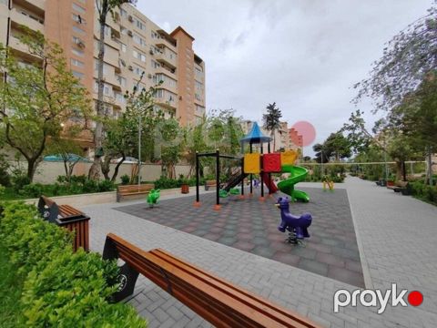 Satılır 5 otaqlı köhnə tikili 120 m² — Bakı