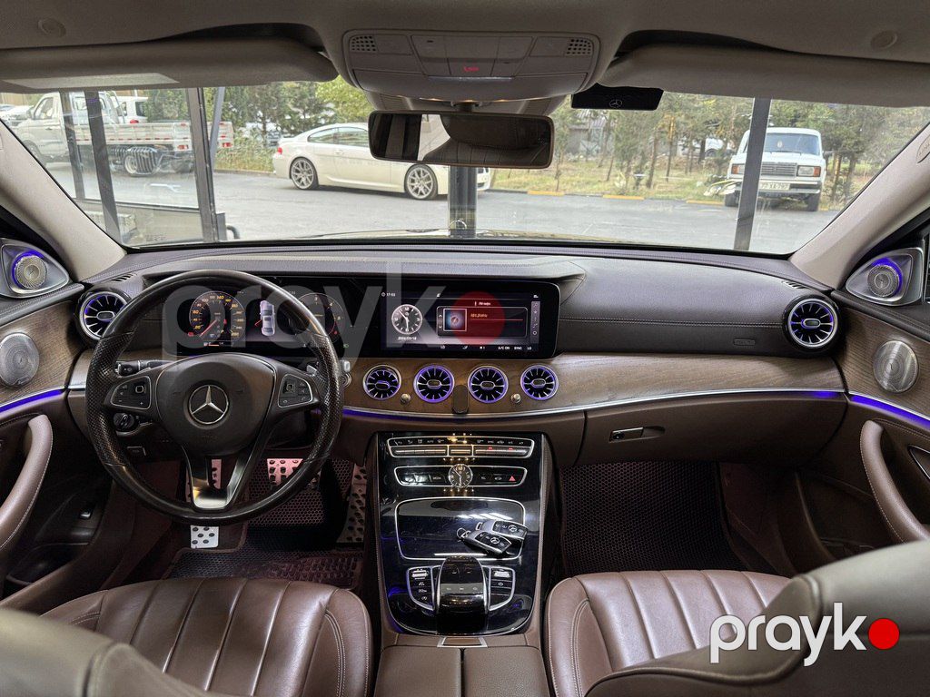 Mercedes E 220 d, 2.0 L, 2017 il, 300 000 km — Avtomobillər, Bakı (9)