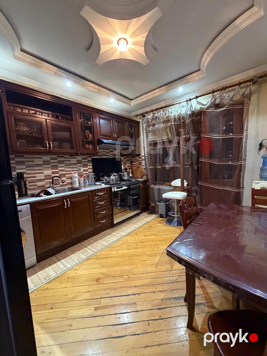 Satılır 5 otaqlı köhnə tikili 130 m² — Mənzil, Bakı (8)