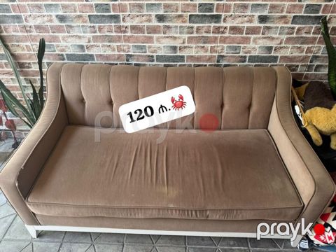 Divan satılır. Açılmır, bazasızdır *Qiymət 120 azn* Ünvan Yasamal — Bakı
