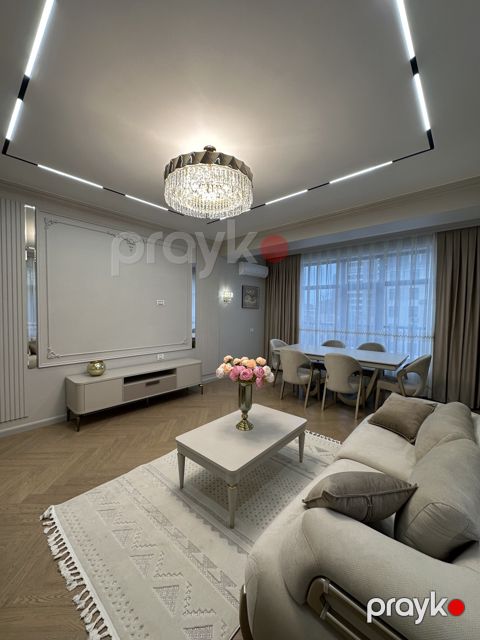 Satılır 3 otaqlı yeni tikili 115 m² — Bakı