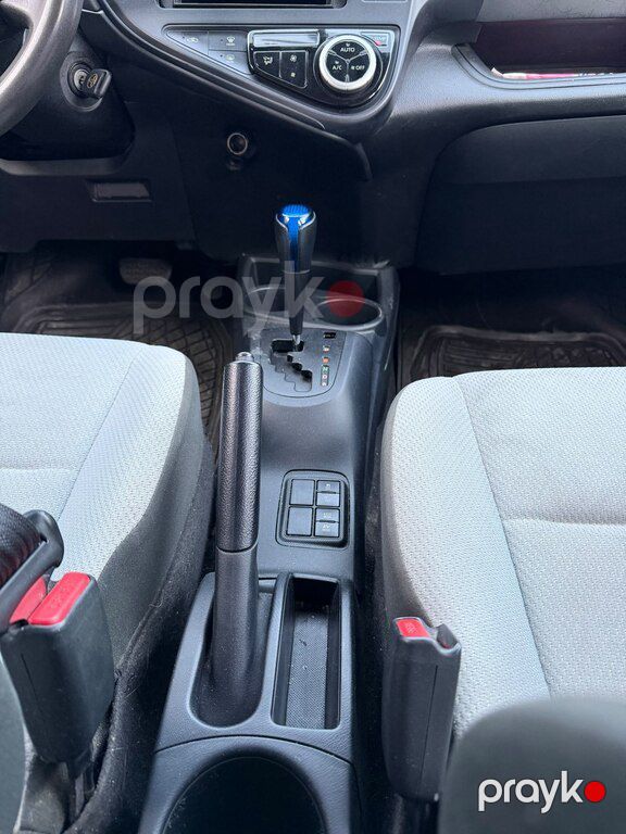 Toyota Aqua, 1.5 L, 0.87 kWh, 2017 il, 240 000 km — Avtomobillər, Bakı (9)