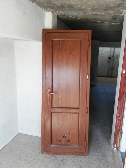 Plastik qapi 2eded 184/68sm 100azn biri qiymet sondur Bileceri 6420 — LEYLA — Windows, doors, balconies