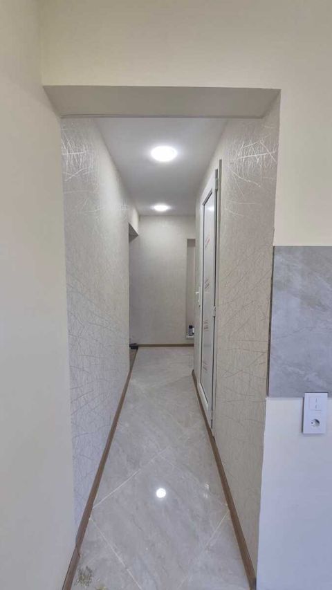 Satılır 2 otaqlı köhnə tikili 55 m² — Apartment