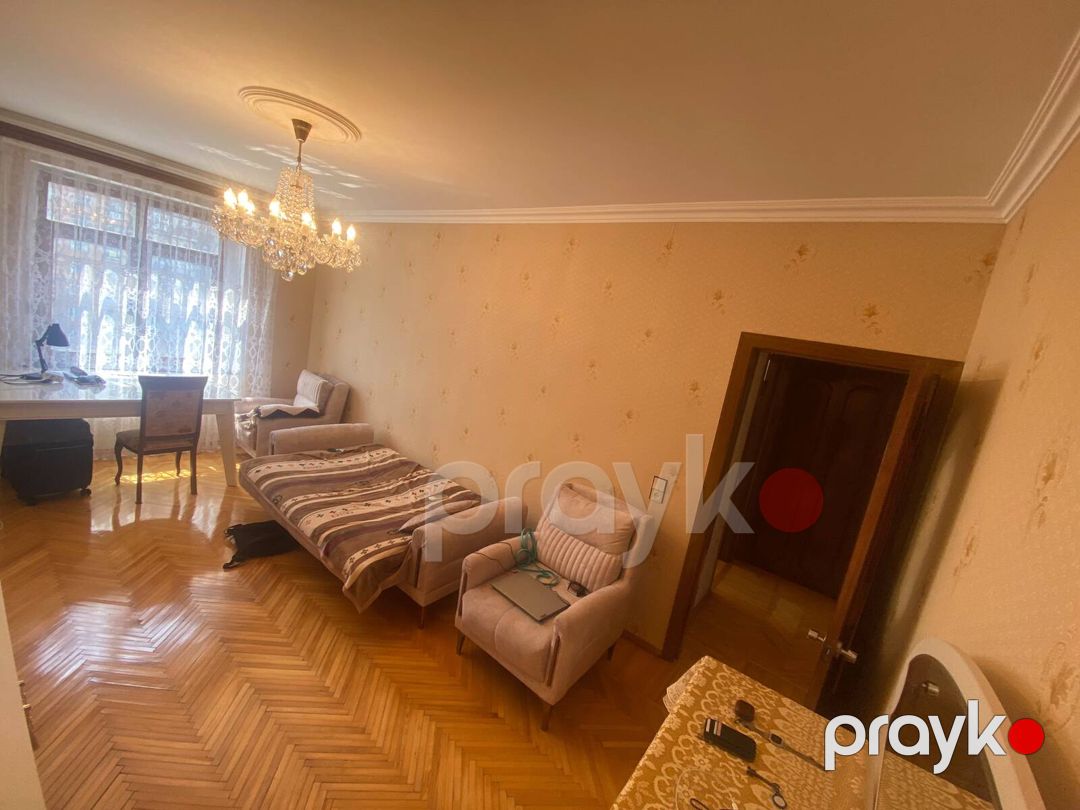 Satılır 4 otaqlı köhnə tikili 110 m² — Mənzil, Bakı (6)