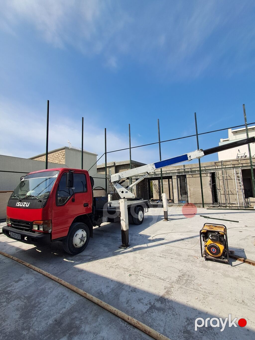 Isuzu 4.3 l 2004 il 230000 km — Avtomobillər, Bakı (2)