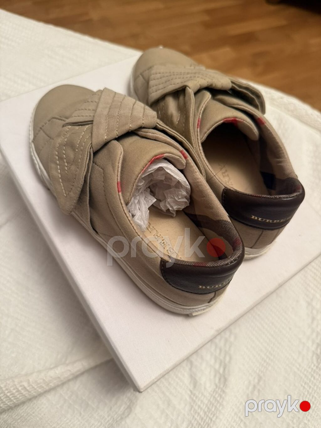 Burberry qadın krossovkaları - Model: Burberry slip-on krossovka — Krosovka, Bakı (3)