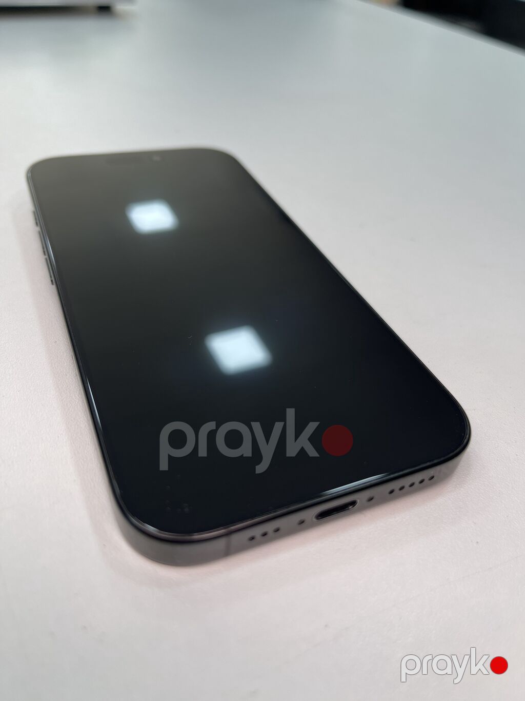 IPhone 16 Pro, 128 GB, Black Titanium, Qırıq, Simsiz şarj, Face ID — Apple iPhone, Gəncə (2)