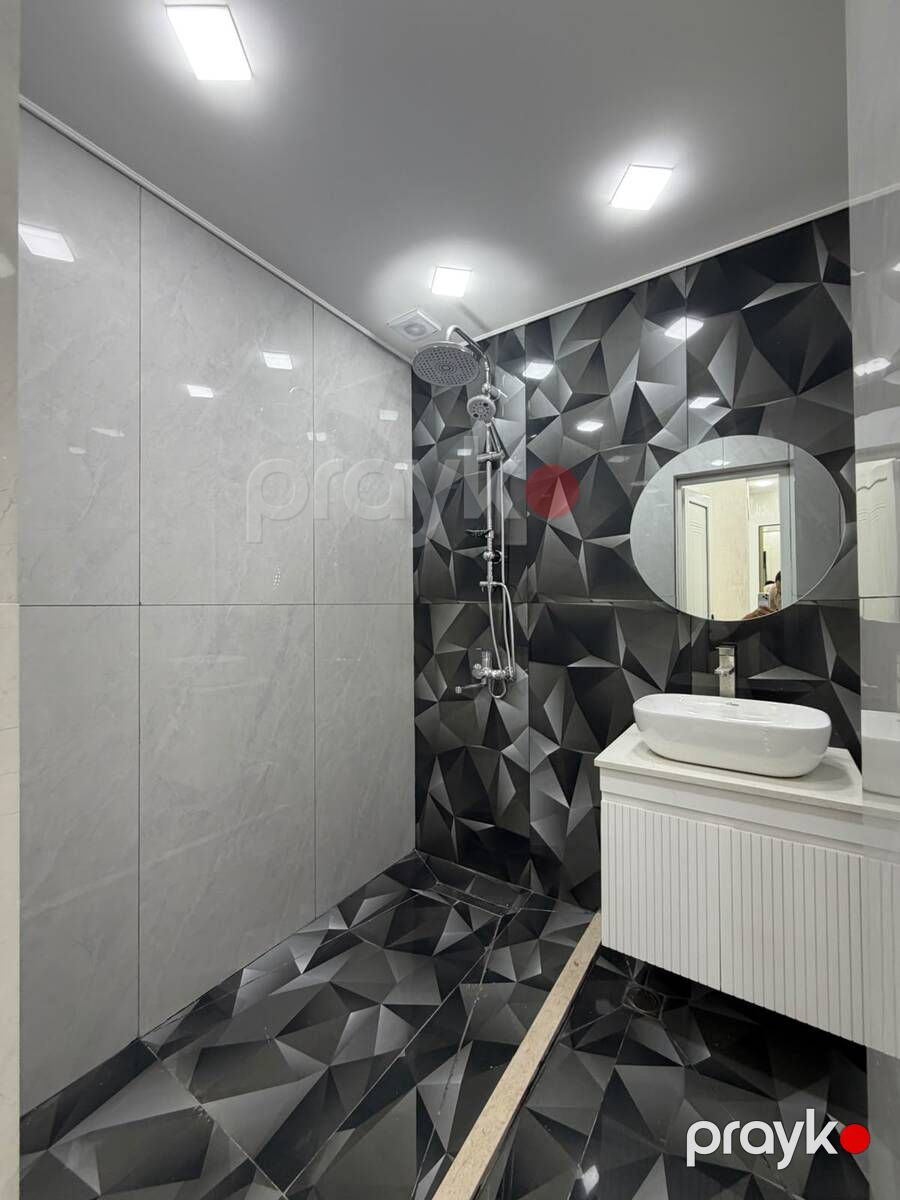 Satılır 2 otaqlı köhnə tikili 60 m² — Mənzil, Bakı (12)