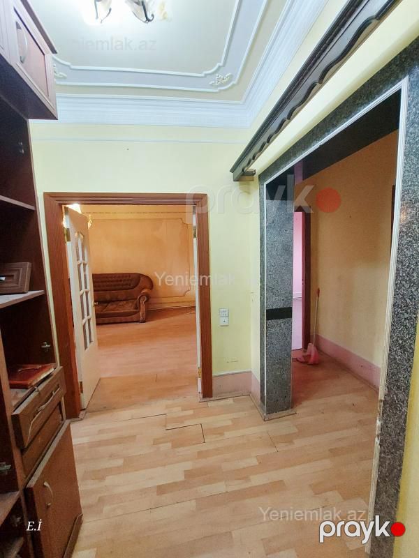 Satılır 3 otaqlı Bina evi menzil (Köhnə tikili), 70 m², 6-cı mikrorayon — Mənzil, Sumqayıt (5)