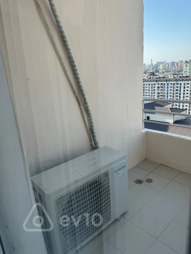 3 otaqlı mənzil, 120 m², Bakı, X.Şuşinski küç. 35 — kirayə — Mənzil, Bakı (5)