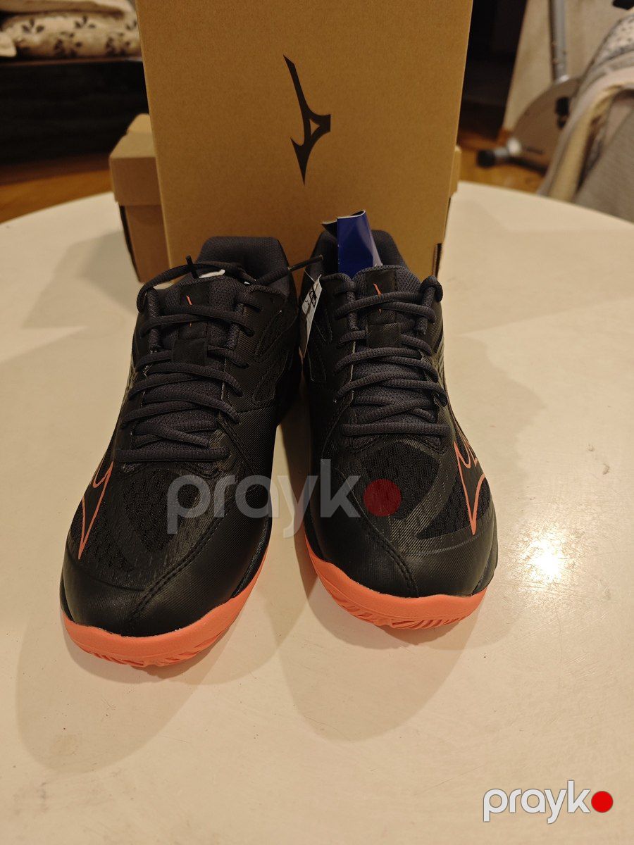 İdman ayaqqabısı Mizuno Thunder Bladez — Geyim, ayakkabı, aksesuarlar, Bakı (4)