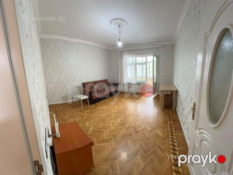Satılır 2 otaqlı Bina evi menzil (Köhnə tikili), 65 m², Nərimanov rayonu — Bakı