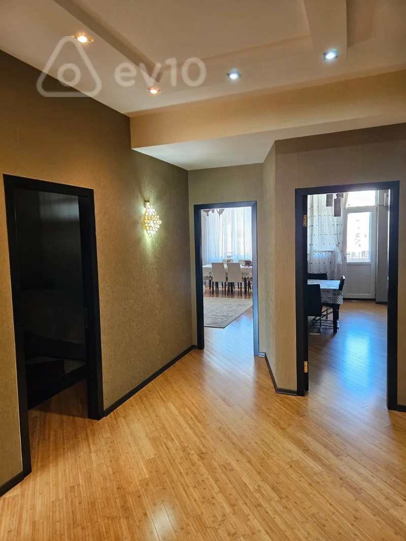 3 otaqlı mənzil, 100 m², Sübhi Salayev — Mənzil, Bakı (2)