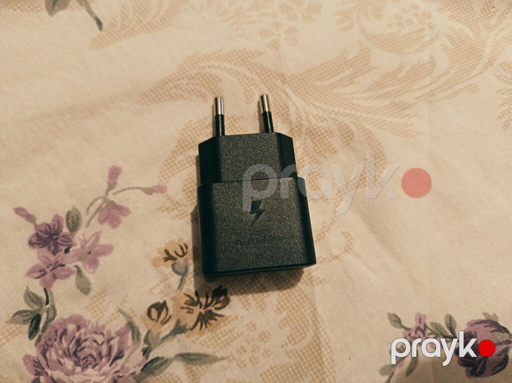 Samsung sürətli şarj adapteri (EU fiş) - Model: EP-TA800 (Adaptive — Şarj cihazları, Sumqayıt (2)