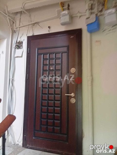 Köhnə tikili Kirayə Verilir Yasamal r., İnşaatçılar m., 2 otaq, 35 m² — Bakı