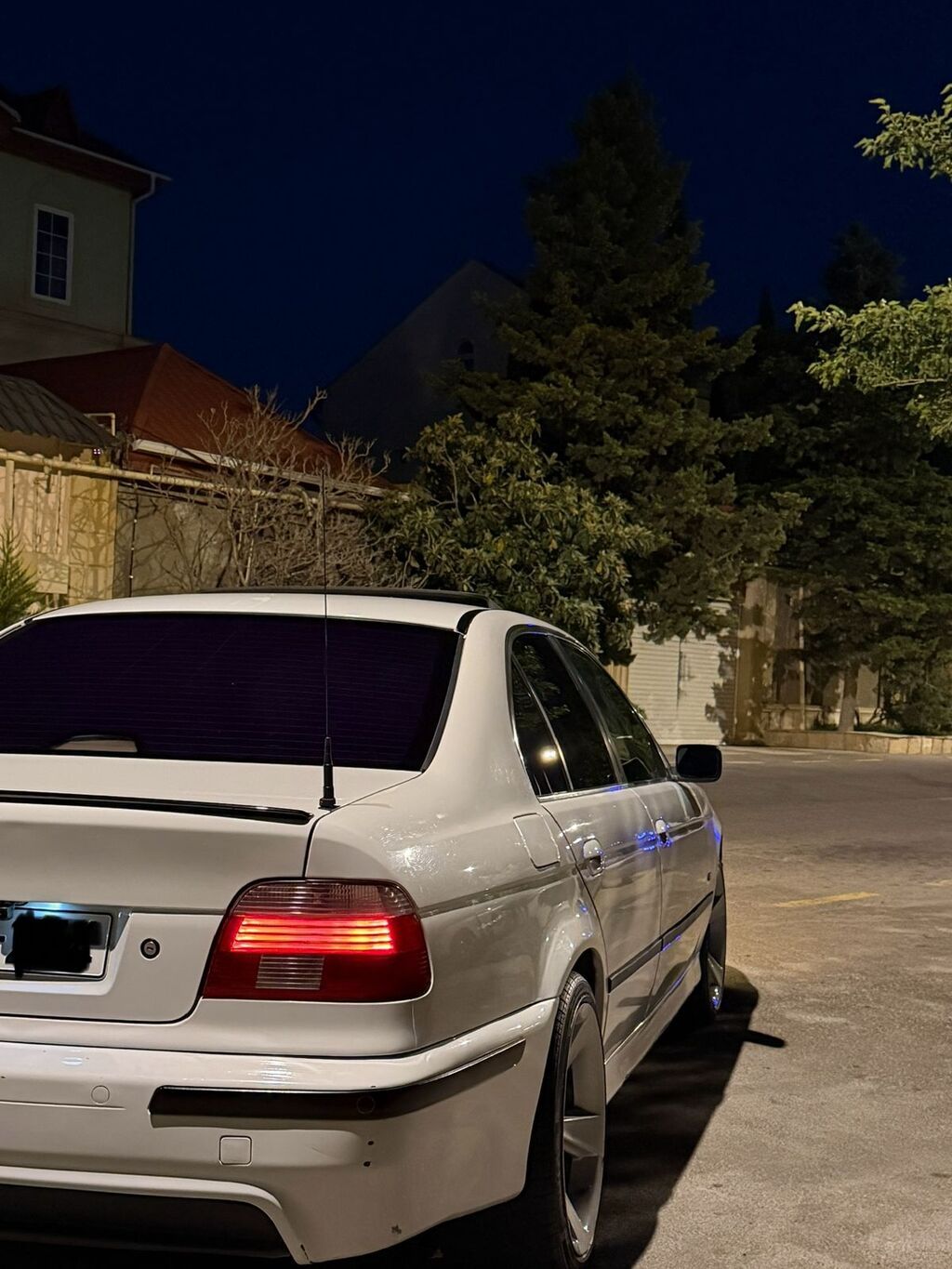 BMW 5 series: 2.8 l 1997 il Sedan — Avtomobillər, Digah (5)