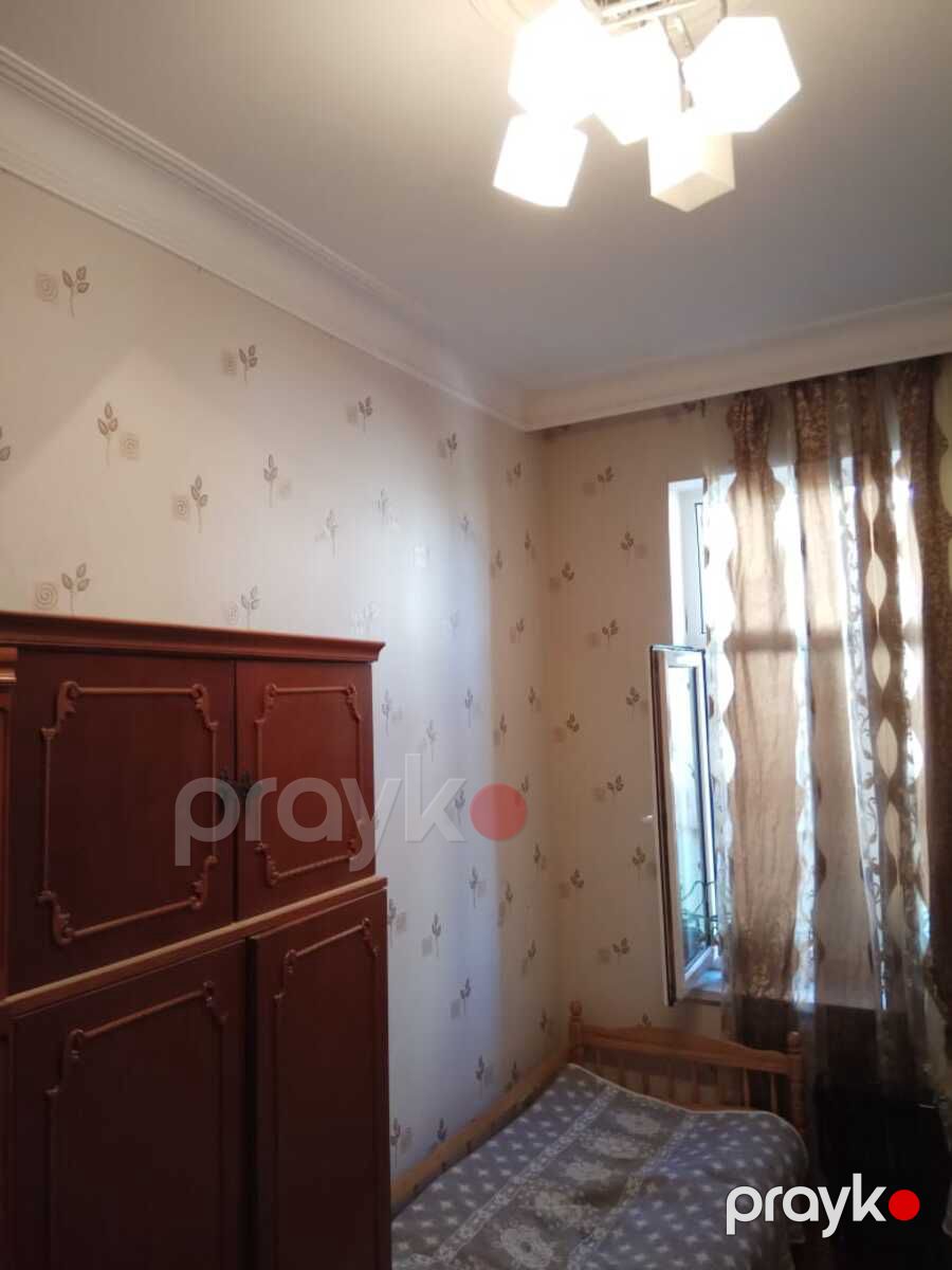 Satılır 2 otaqlı köhnə tikili 65 m² — Mənzil, Bakı (11)