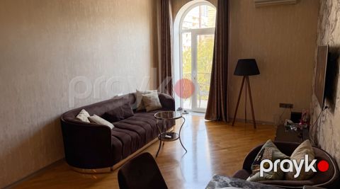 İcarəyə verilir 2 otaqlı köhnə tikili 80 m² — Bakı
