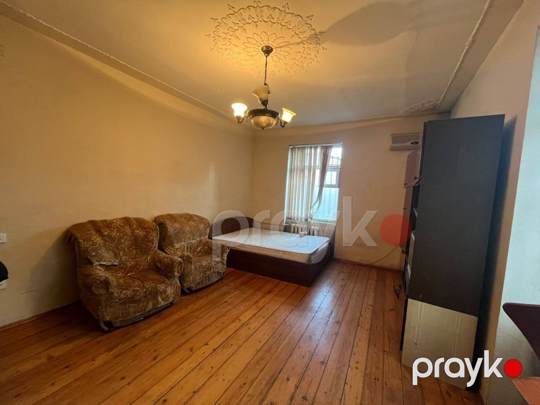 Satılır 1 otaqlı köhnə tikili 40 m² — Mənzil, Bakı (2)