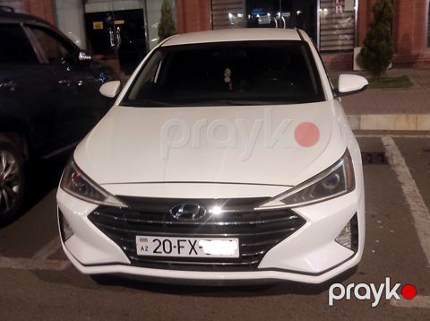 Hyundai Elantra, 2018 il — Gəncə
