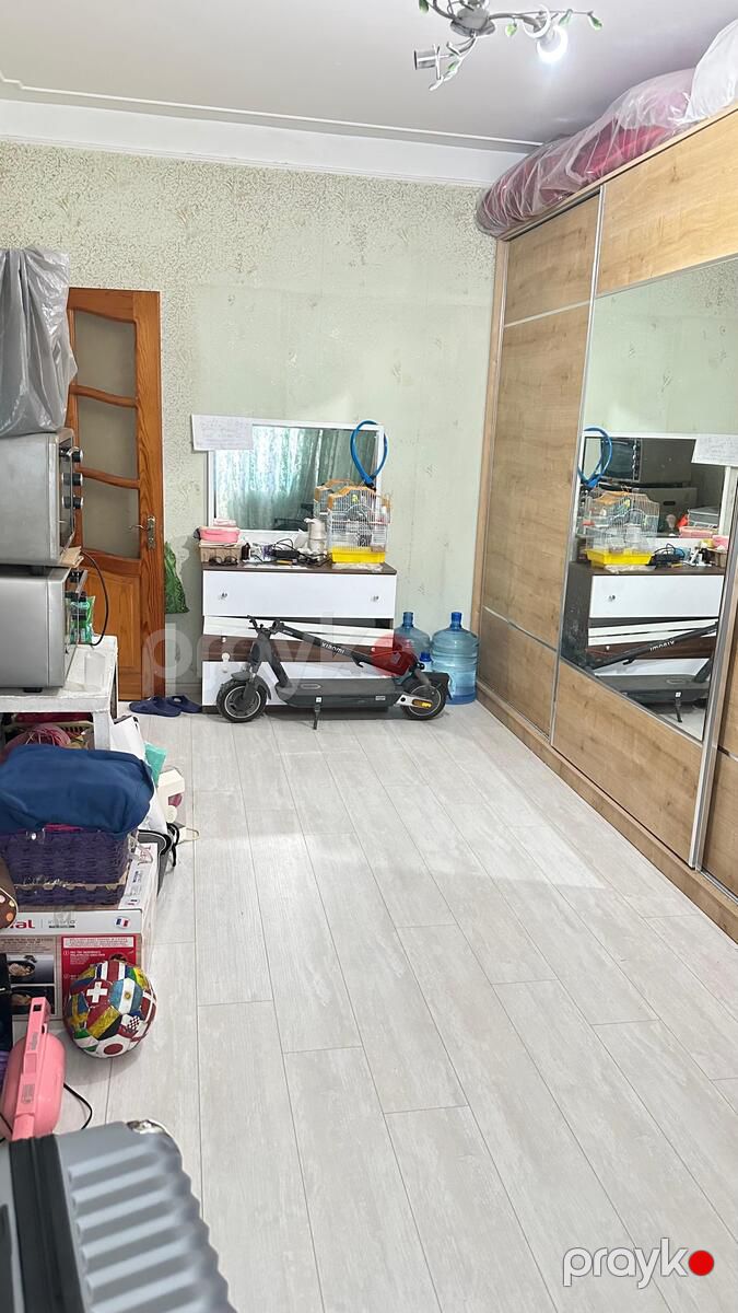 Satılır 4 otaqlı köhnə tikili 100 m² — Mənzil, Bakı (8)