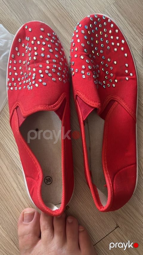 2 cüt uşaq ayaqqabısı dəsti - Qırmızı slip-on parça ayaqqabılar: üst — Novxanı