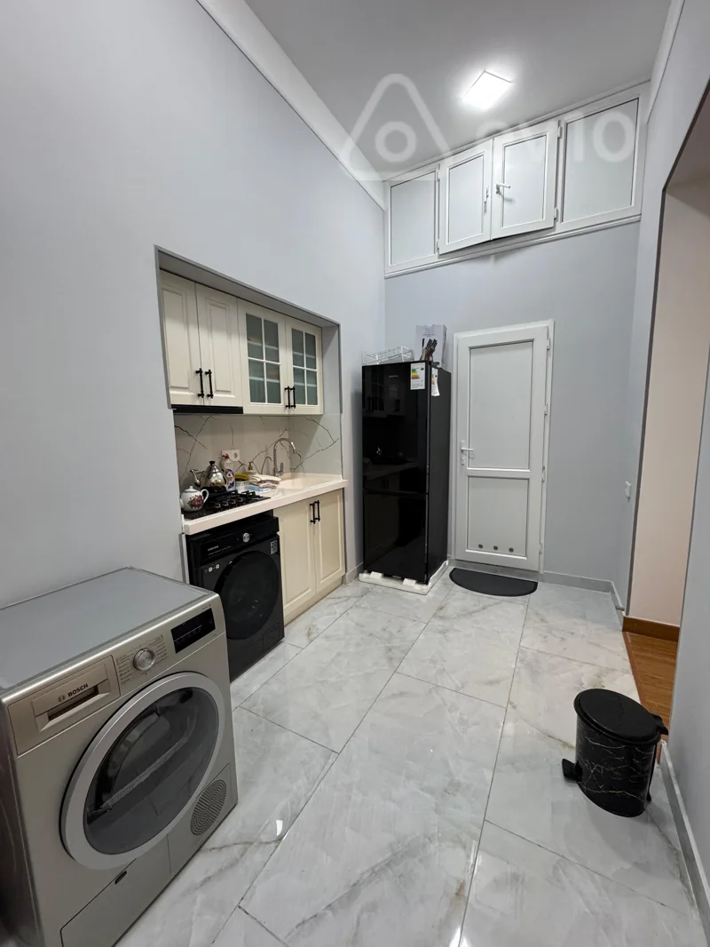 2 otaqlı mənzil, 100 m², Üzeyir Hacıbəyov — kirayə — Mənzil, Bakı (6)