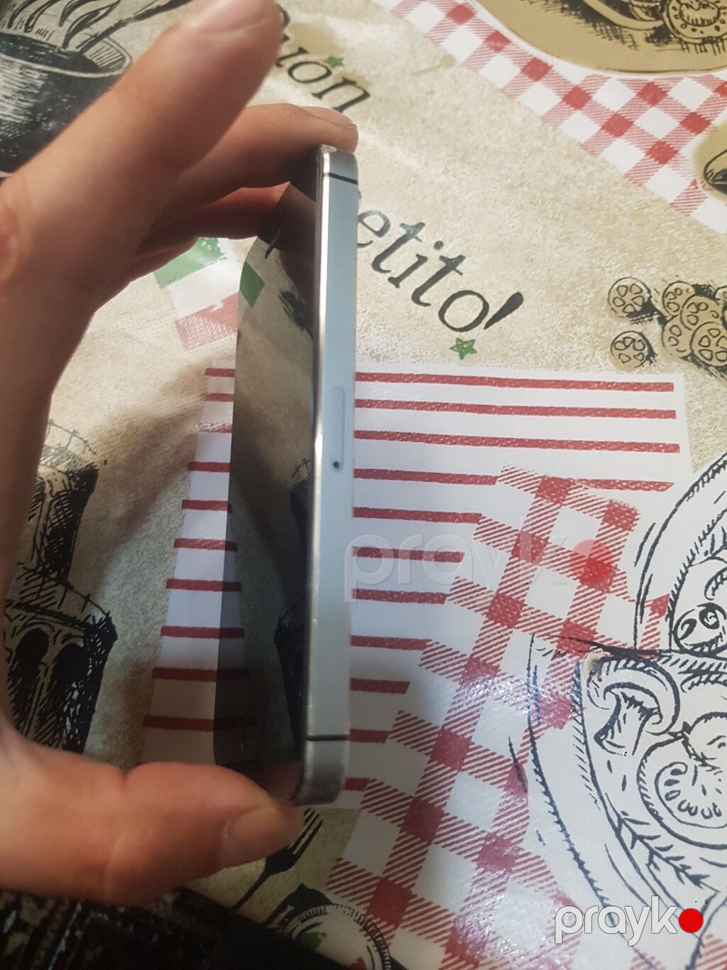 IPhone 5s, 32 GB, Space Gray, Barmaq izi — Apple iPhone, Bakı (5)