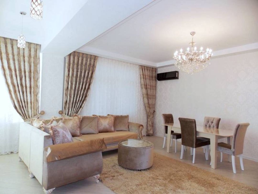 İcarəyə verilir 3 otaqlı yeni tikili 140 m² — Mənzil, Bakı (4)