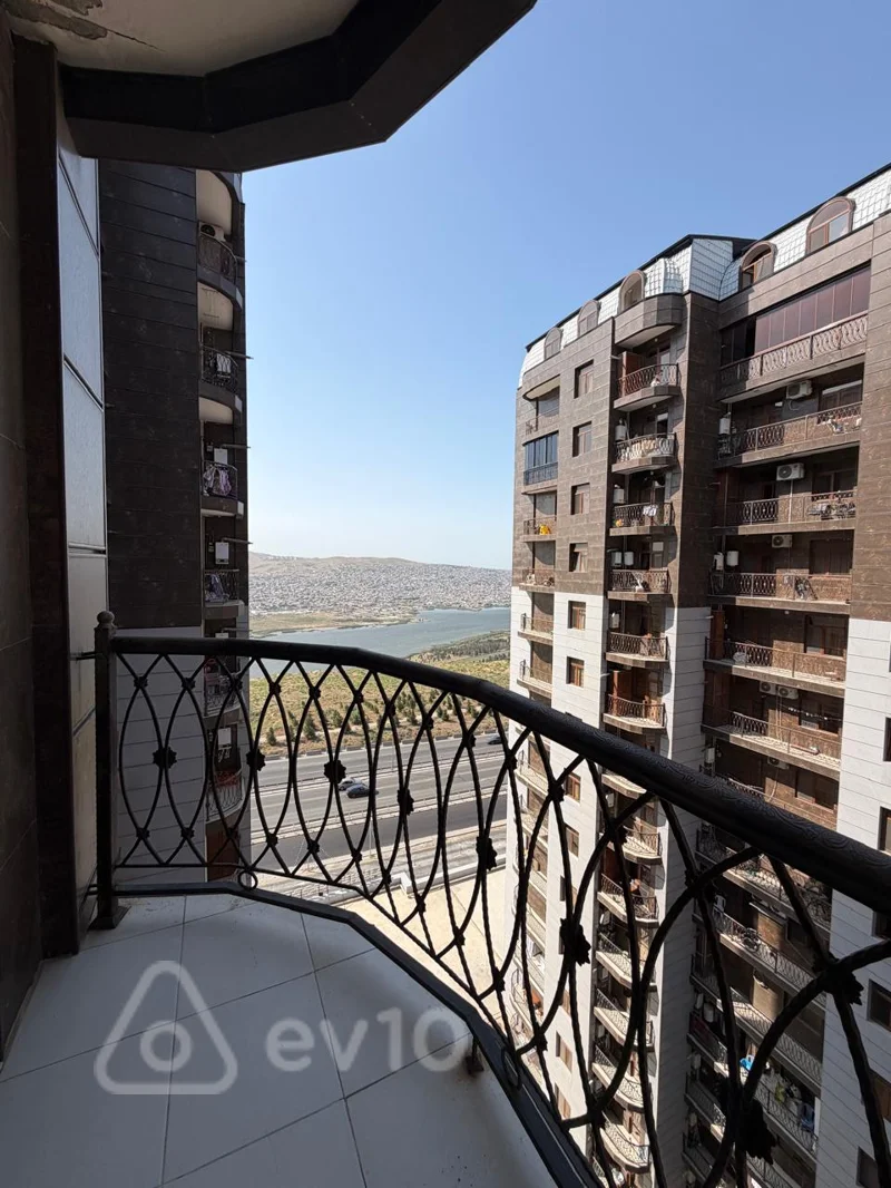 3 otaqlı mənzil, 130 m², Jasmin Park yaşayış kompleksi — kirayə — Mənzil, Bakı (8)
