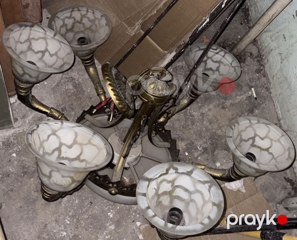Çılçıraq, 6 lampa, Metal — Tavan is?qlar? v? cilc?raqlar, Bakı (2)