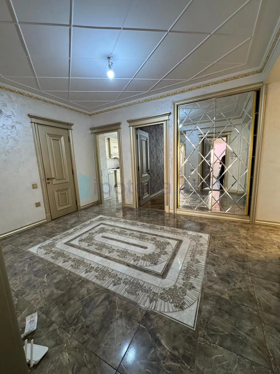 4 Otaq, Yeni tikili, Yasamal r., Yeni Yasamal q., 160.00 m² — Bakı
