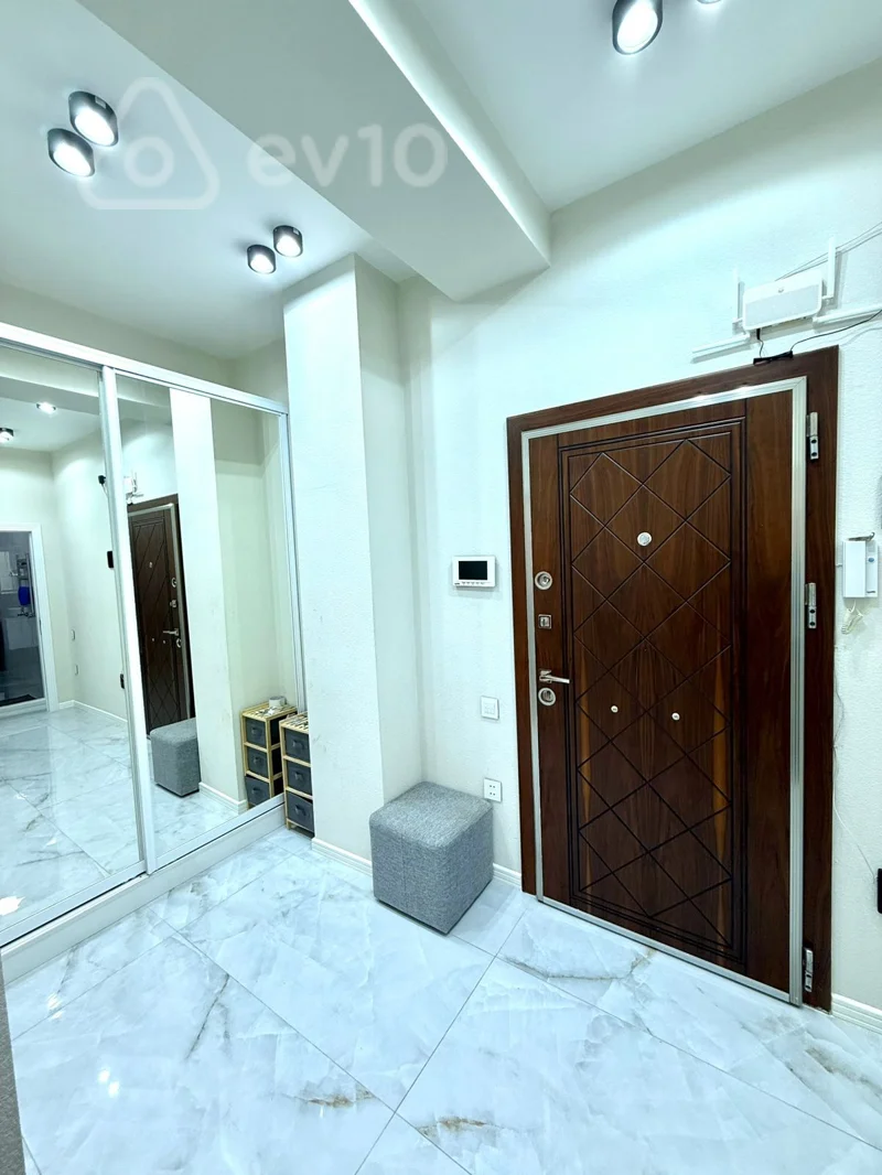 2 otaqlı mənzil, 70 m², genclik mall — kirayə — Mənzil, Bakı (11)